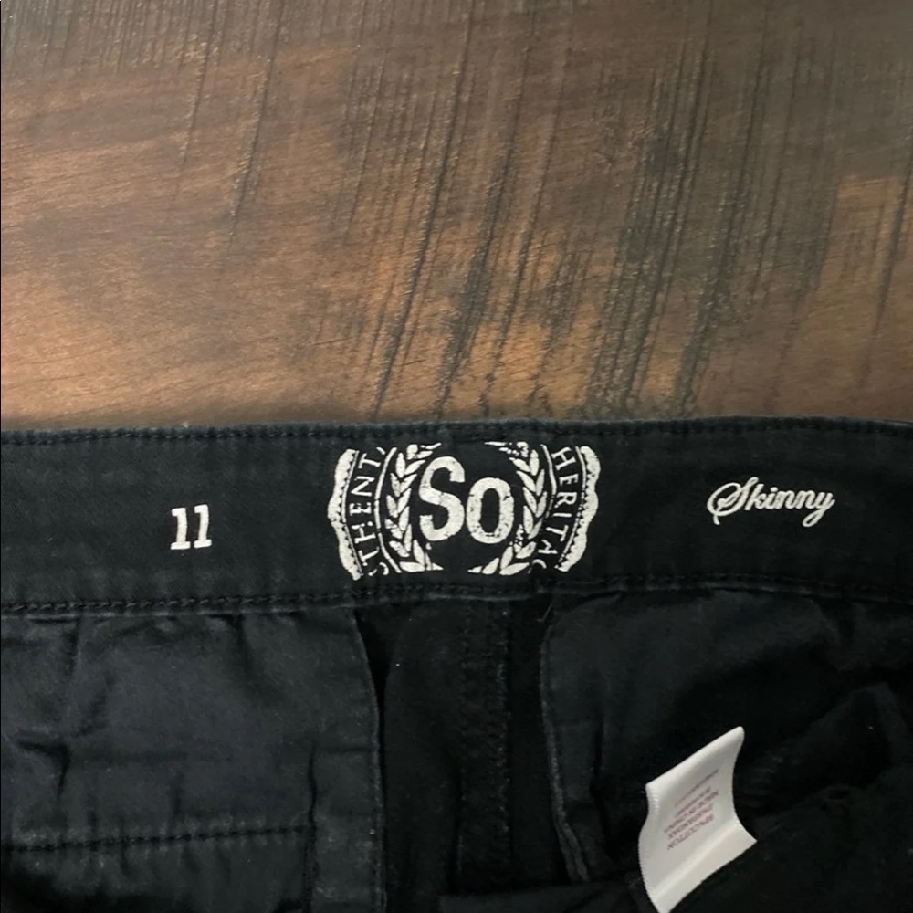 pants - Picture 2 of 3